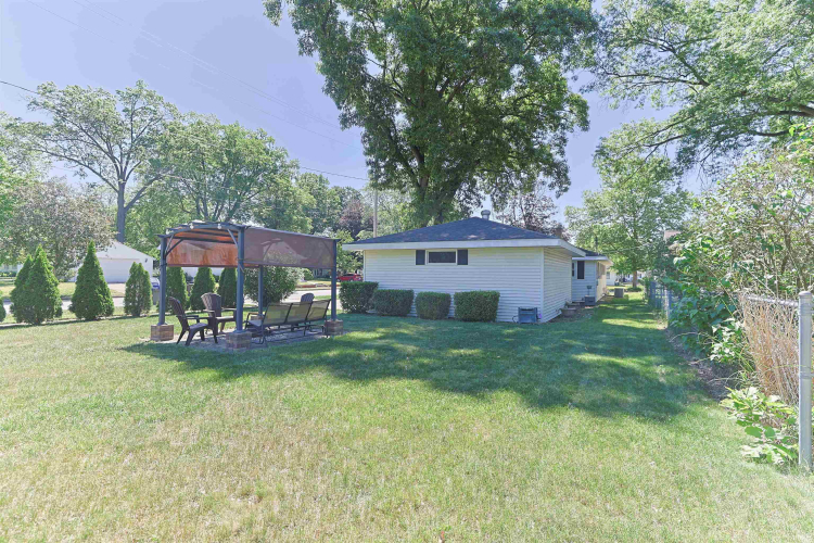 Listing Image 41