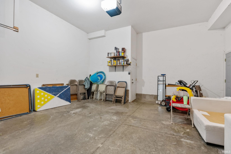 Listing Image 37