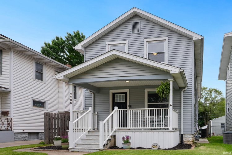 Listing Image 6