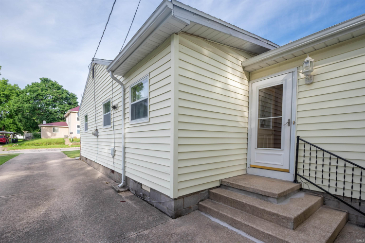 Listing Image 26
