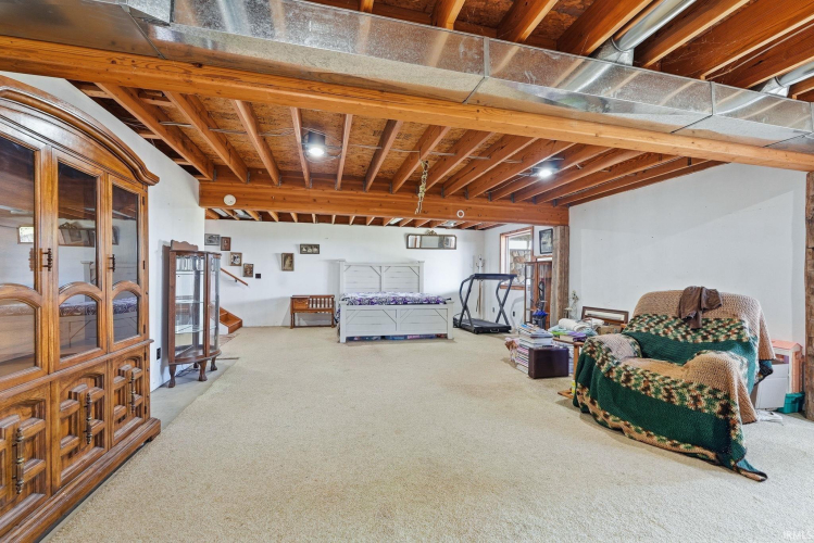 Listing Image 38