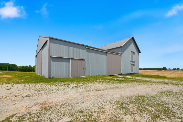 Listing Image 41
