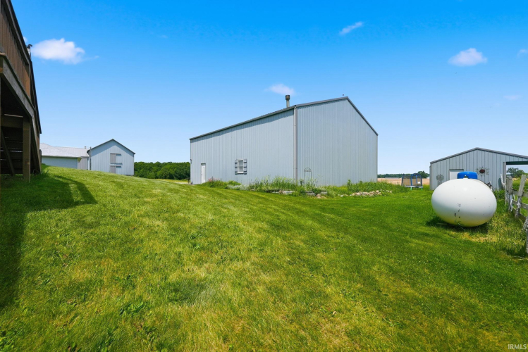 Listing Image 46