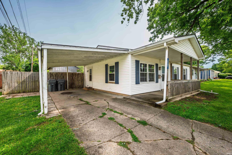 Listing Image 3