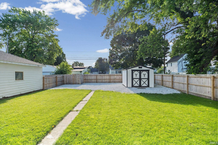 Listing Image 34
