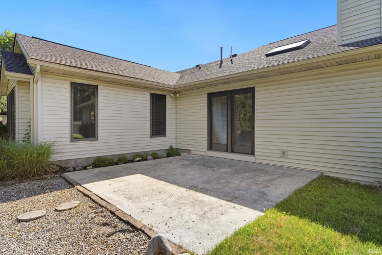 Listing Image 28