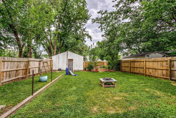 Listing Image 36