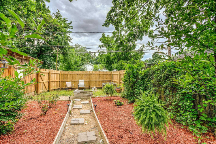 Listing Image 38