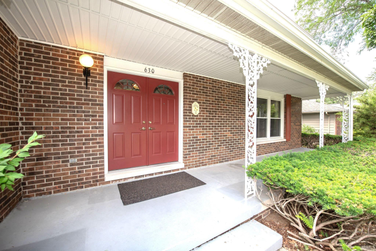 Listing Image 3
