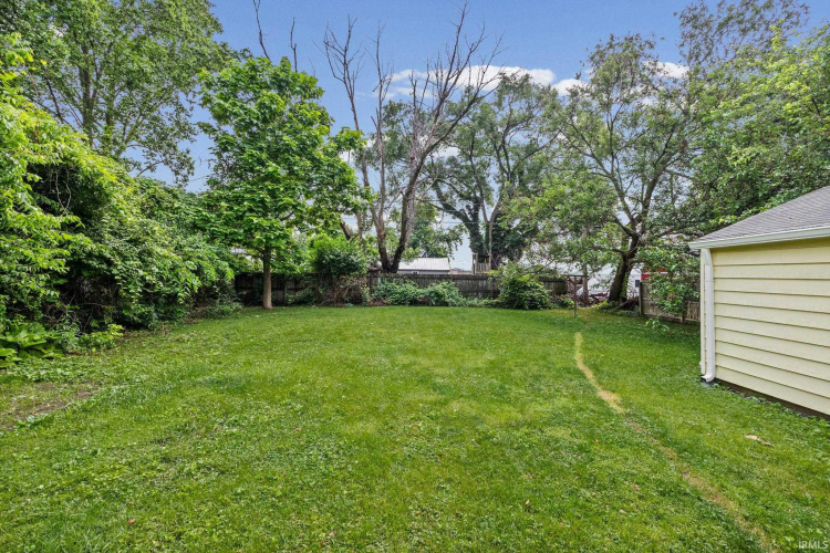 Listing Image 23