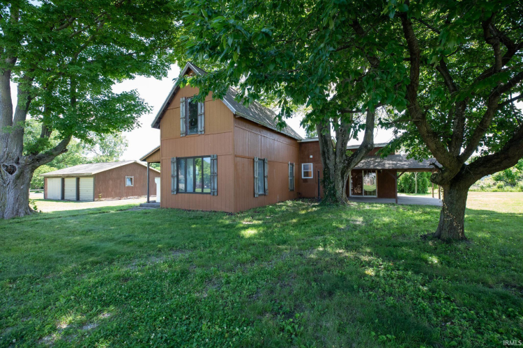 Listing Image 6