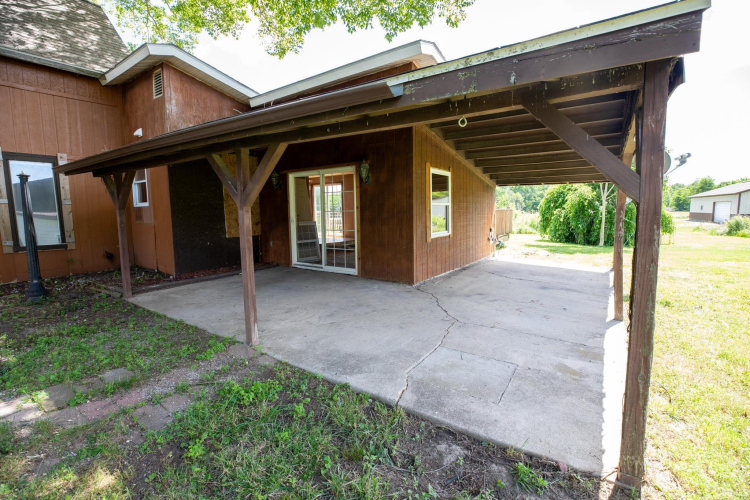 Listing Image 7