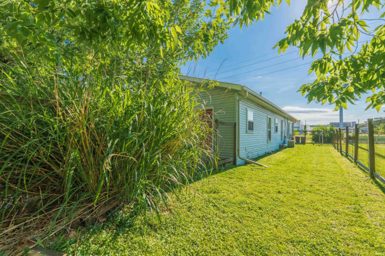 Listing Image 13