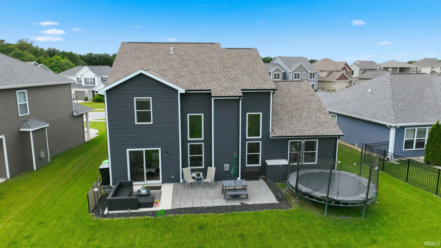 Listing Image 44