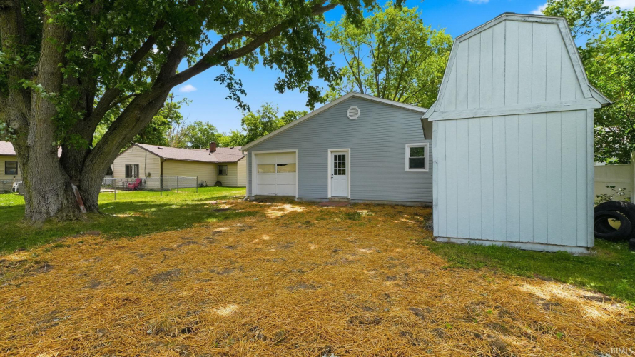 Listing Image 21