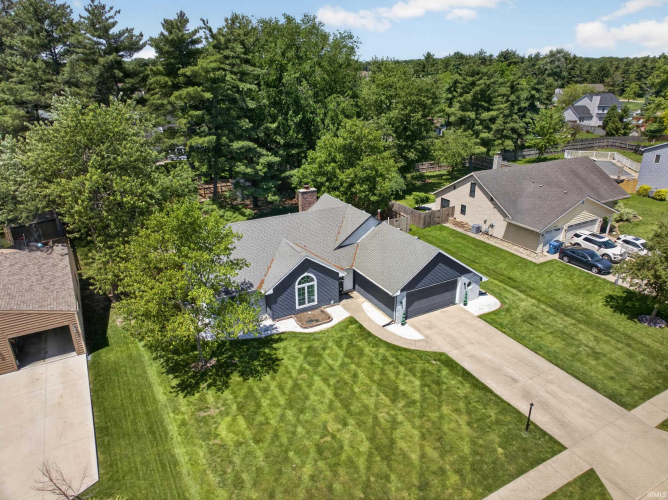 Listing Image 3