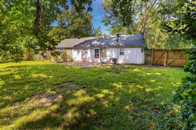 Listing Image 19