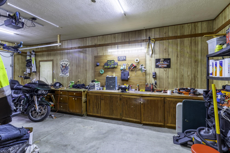 Listing Image 37
