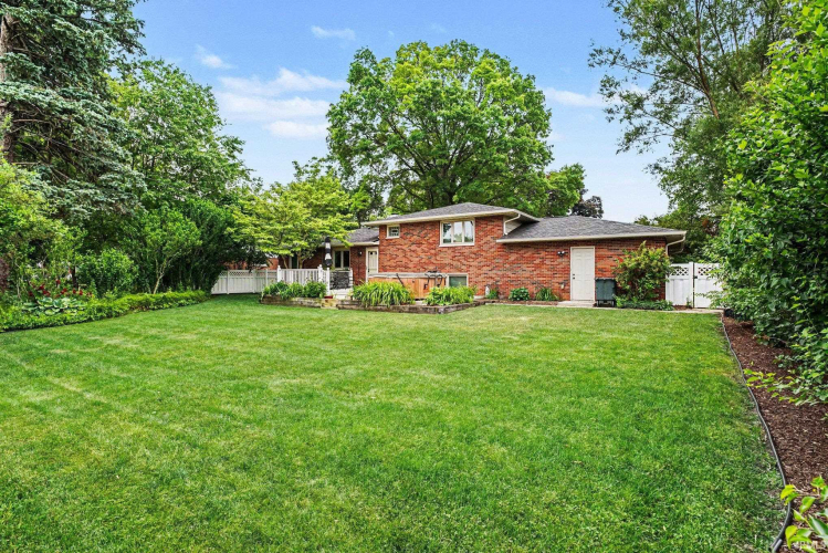 Listing Image 25