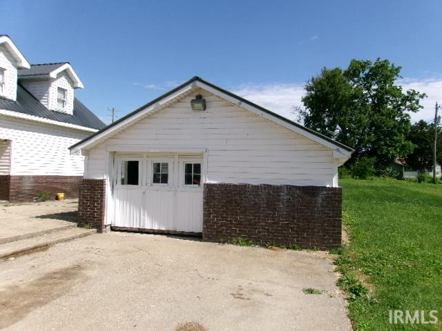 Listing Image 19