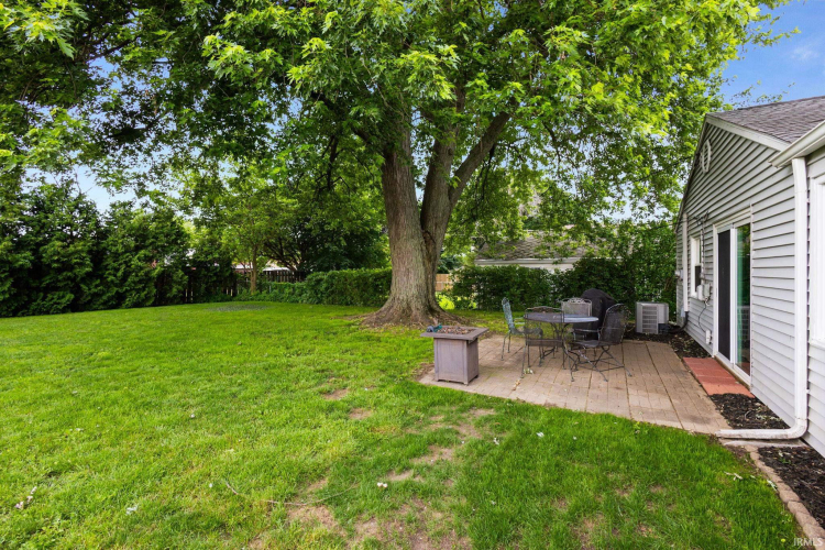Listing Image 32