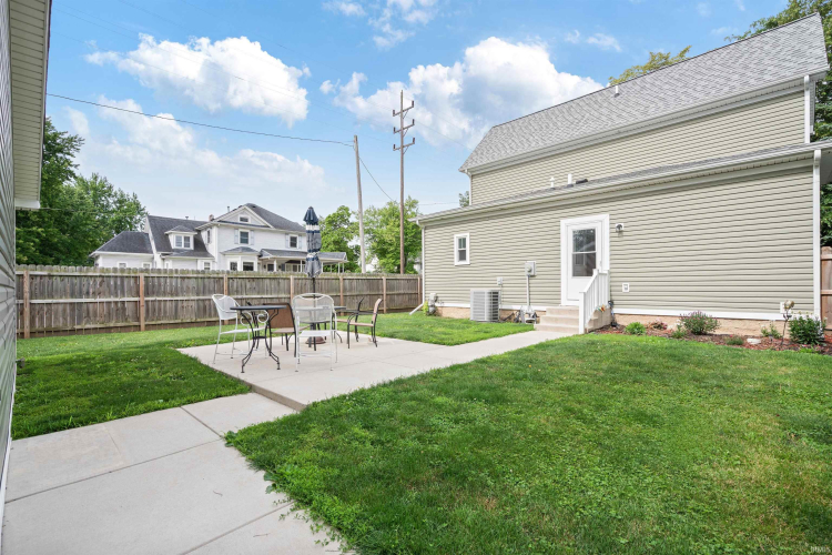 Listing Image 21