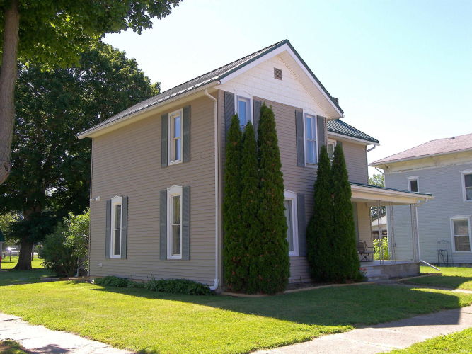 Listing Image 3