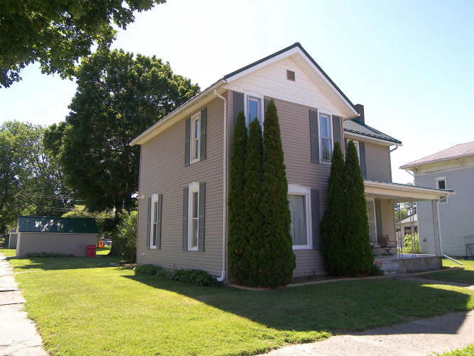Listing Image 4