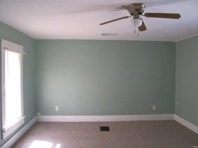 Listing Image 36