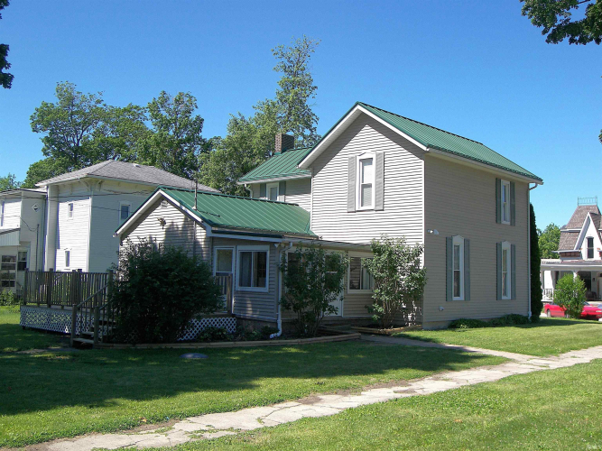 Listing Image 6