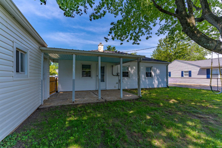 Listing Image 11