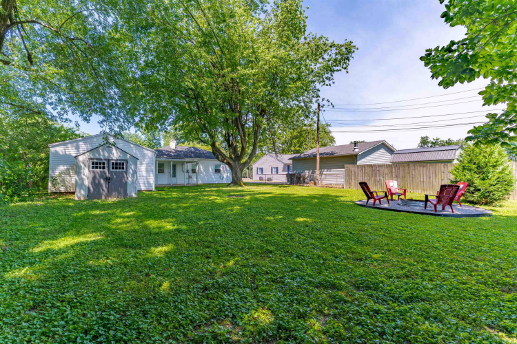 Listing Image 9