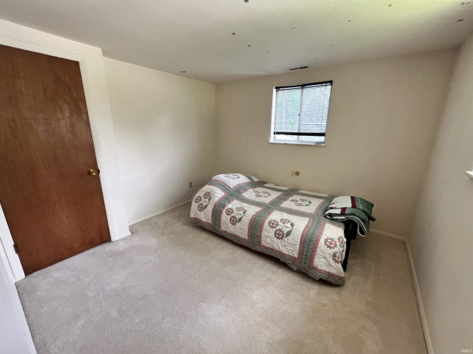 Listing Image 38