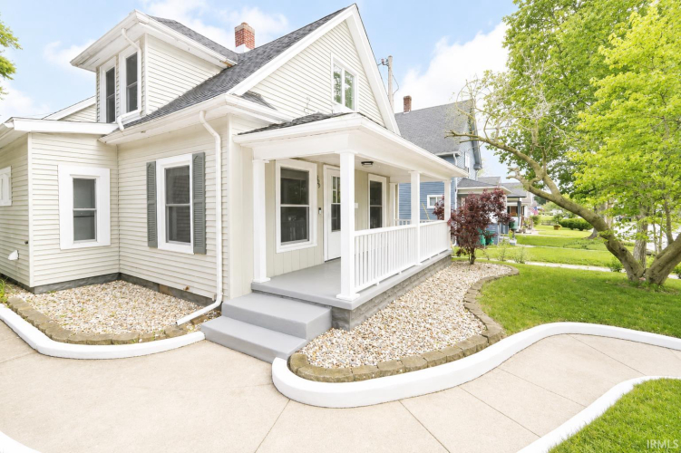 Listing Image 2