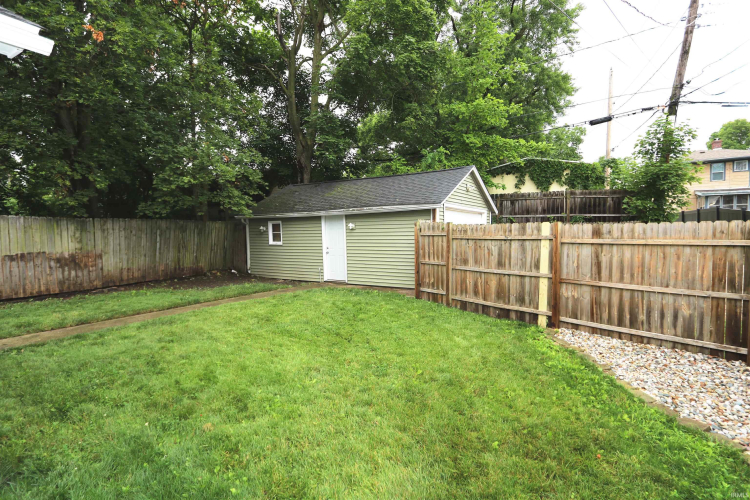 Listing Image 22