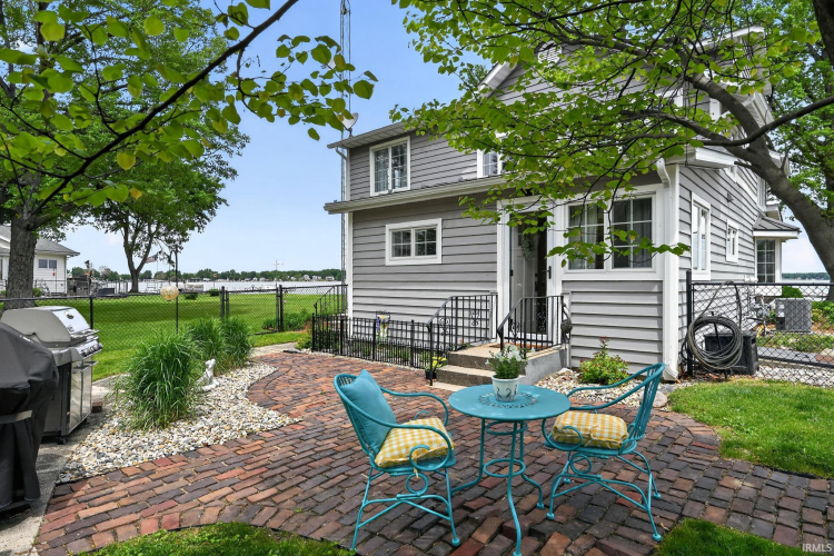 Listing Image 21