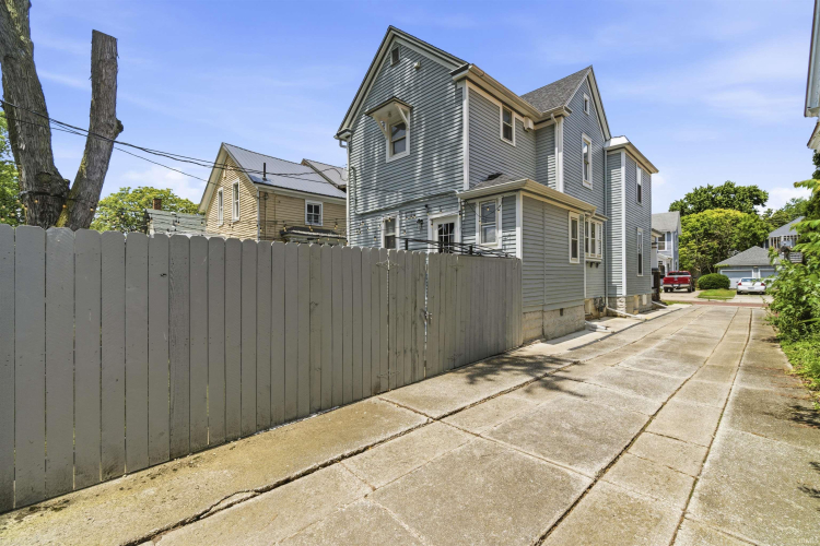 Listing Image 39