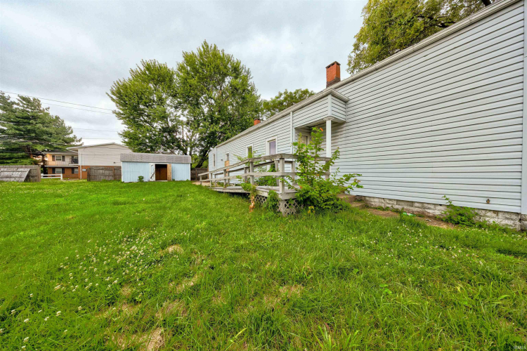 Listing Image 4
