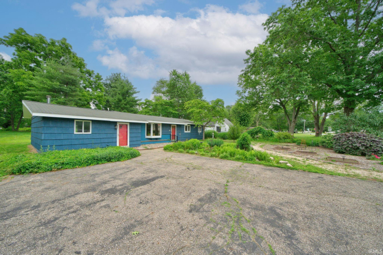 Listing Image 27