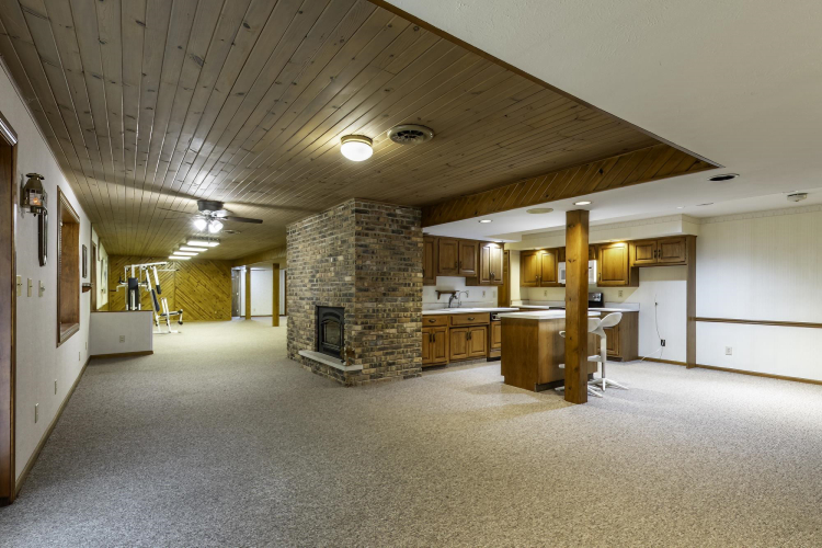 Listing Image 41