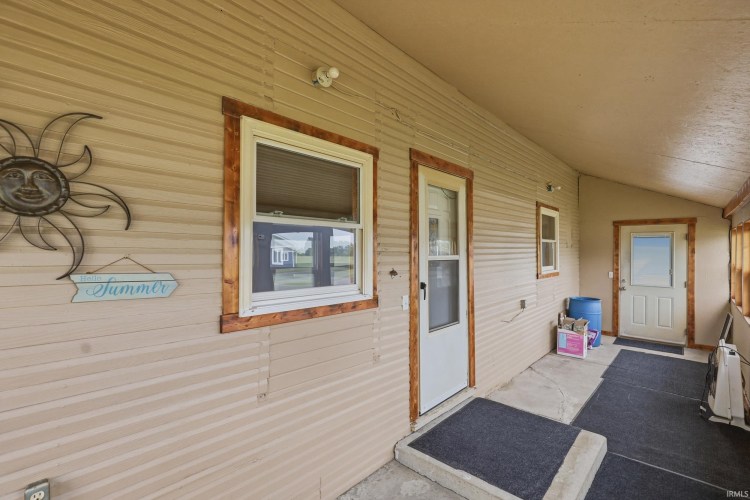 Listing Image 27