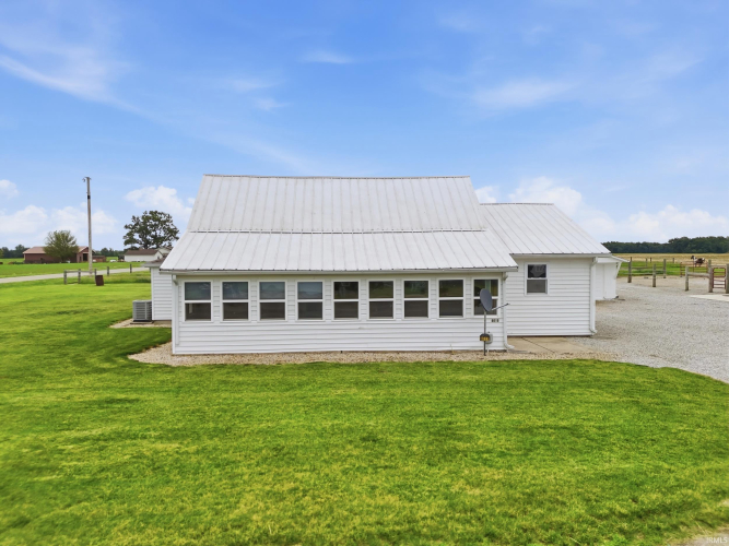 Listing Image 32