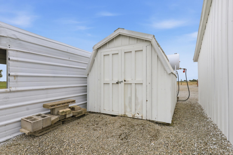 Listing Image 35