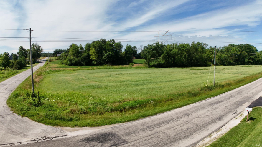 Listing Image 10