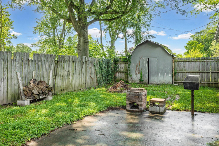 Listing Image 32