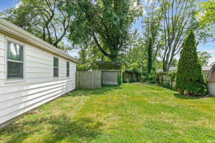 Listing Image 34