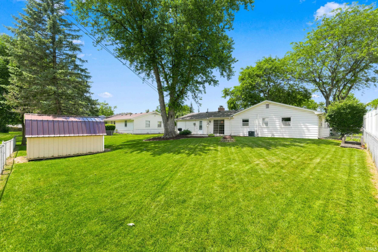 Listing Image 43