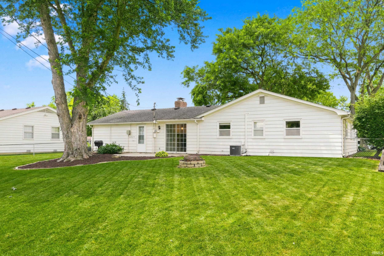 Listing Image 44