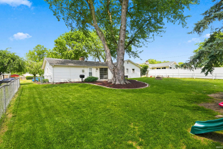 Listing Image 46