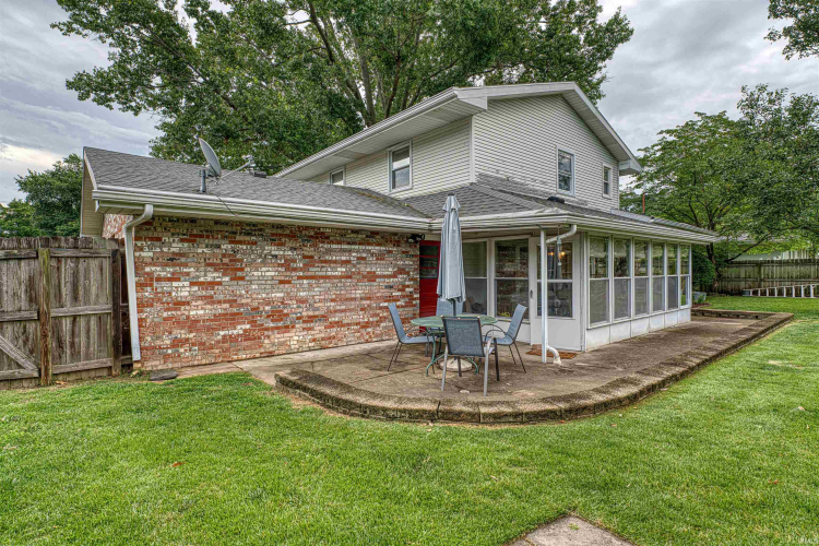 Listing Image 17